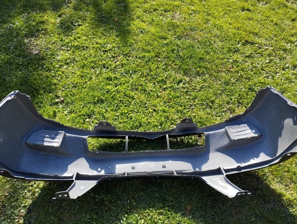 MAZDA MPV II přední nárazník - 3