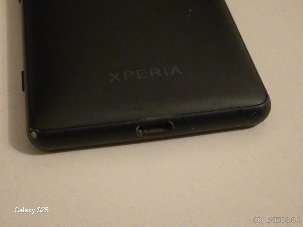 SONY Xperia XZ2 compact - 3