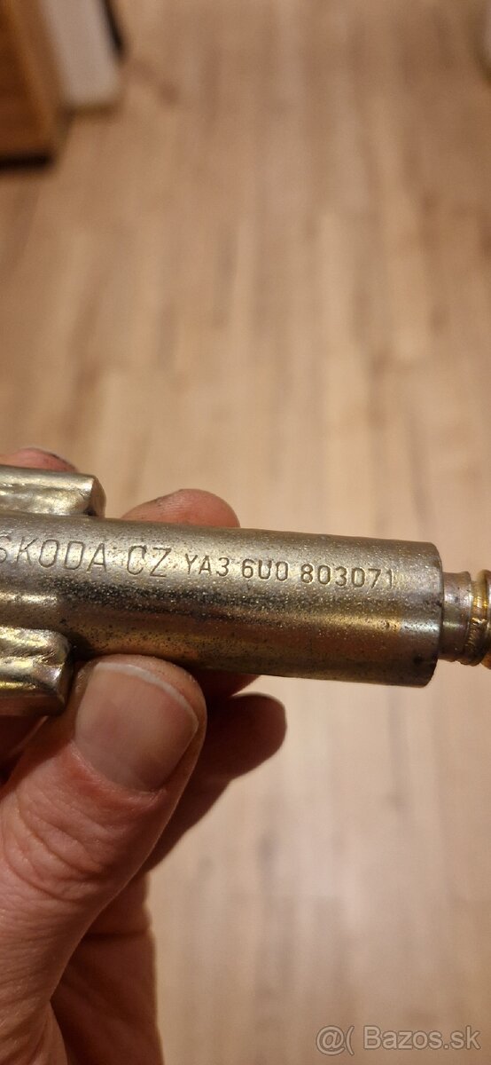 Ťažné oko Škoda - 3