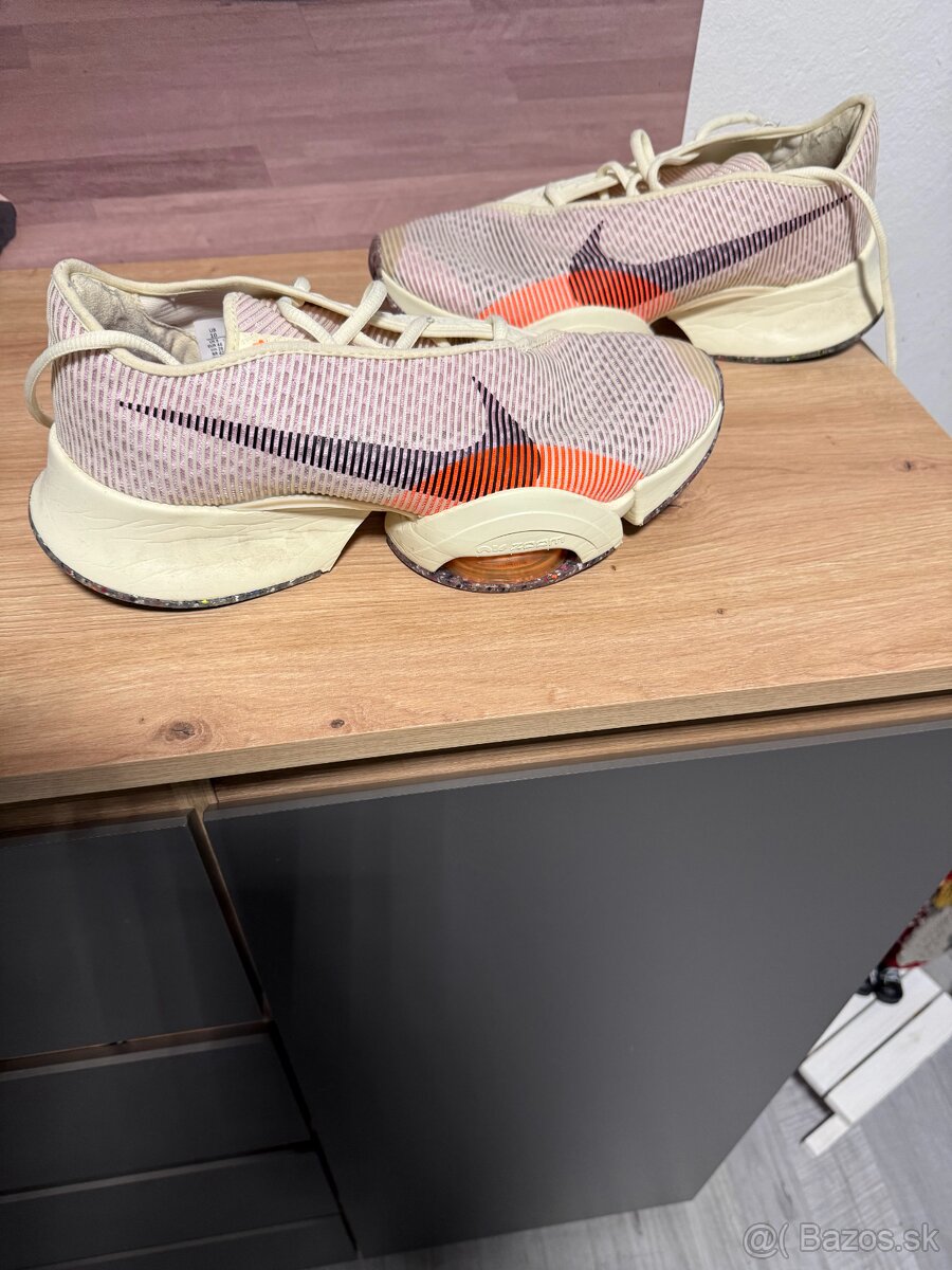 Tenisky Nike č.44 - 3