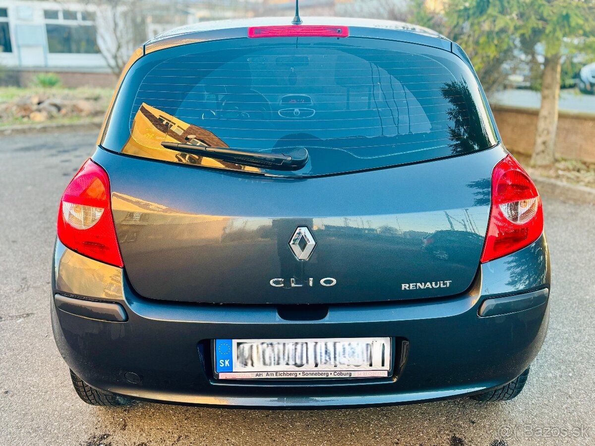 Renault Clio 3 - 3