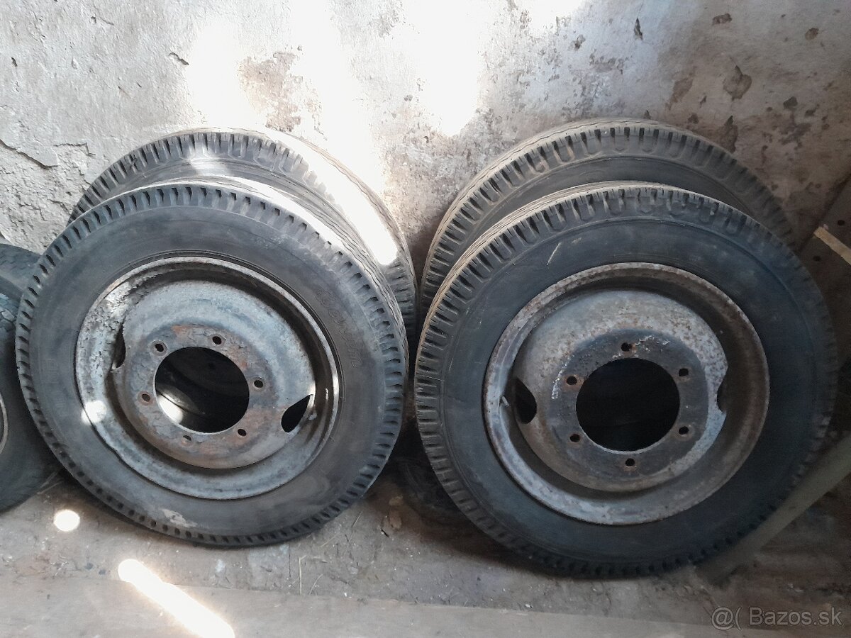 Kolesá na nákladné auto - Avia - 3