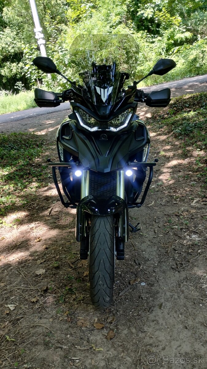 QJ MOTOR SRT 900S - 3