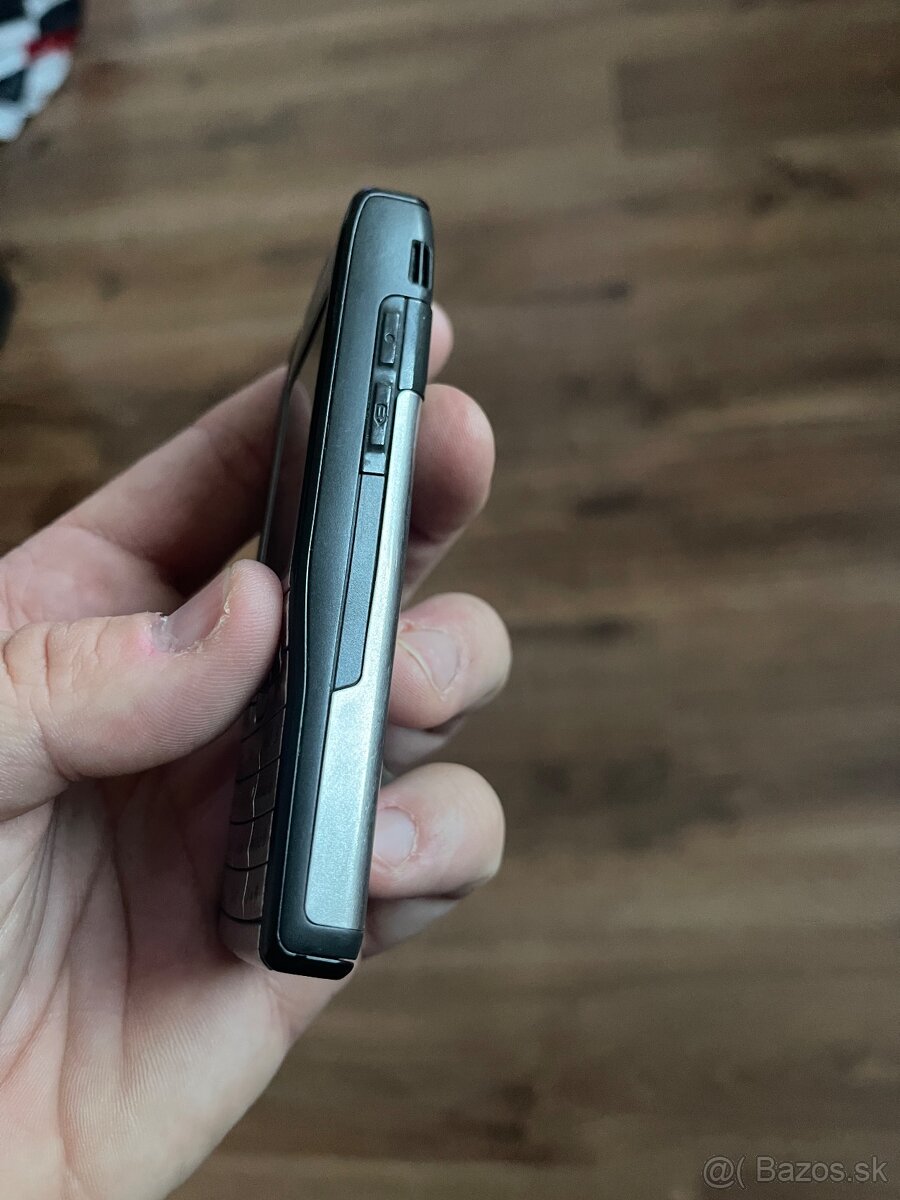 Nokia E50 - 3
