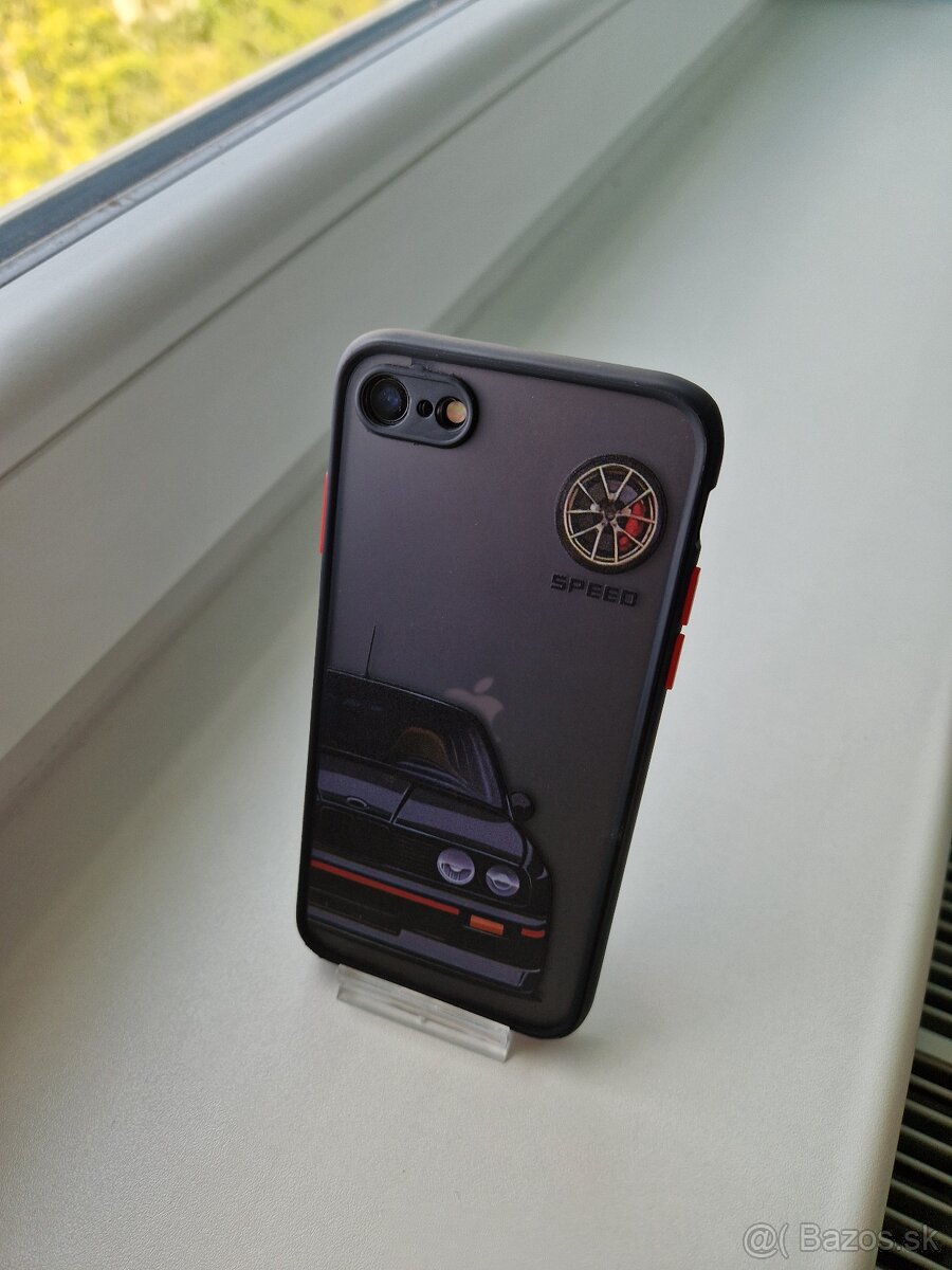 83% iPhone SE (2020) - 3