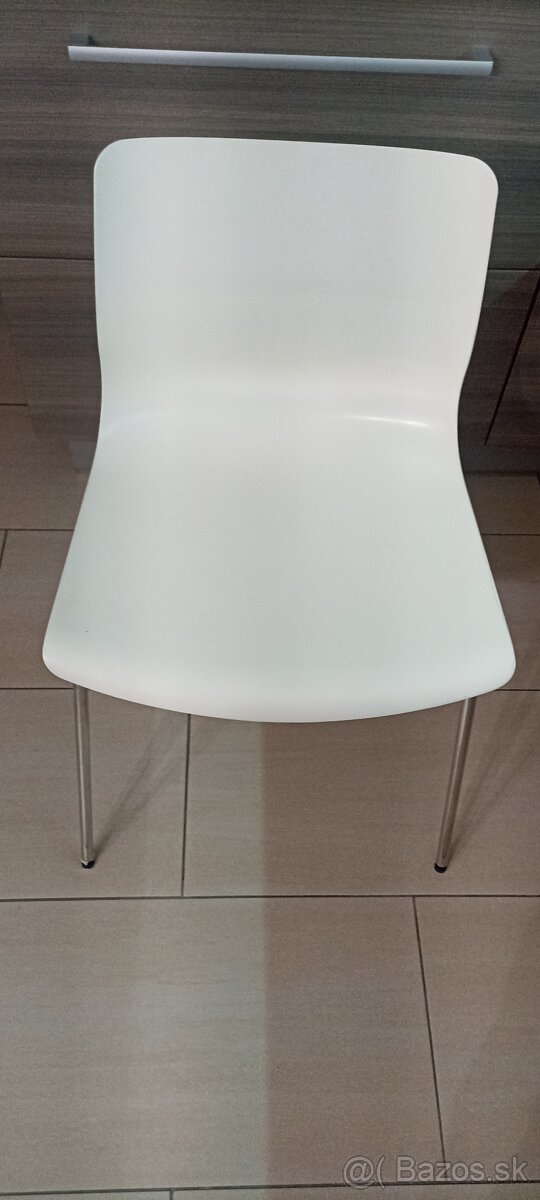 Jedálenské stoličky - 3