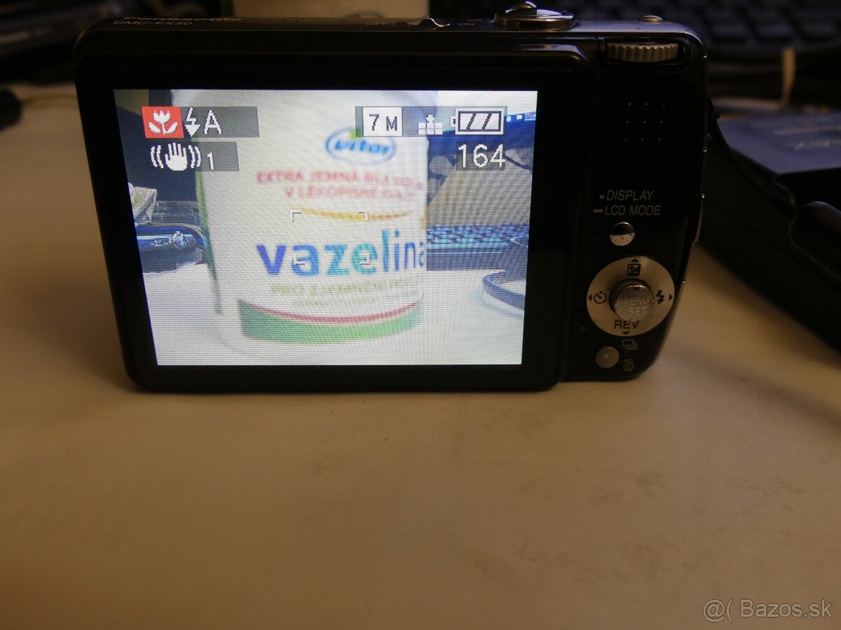 Panasonic Lumix DMC-FX50 - retro, 7,2 Mpx - 3