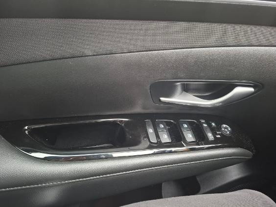 Hyundai Tuscon 1,6 benzín 4x4 - 3