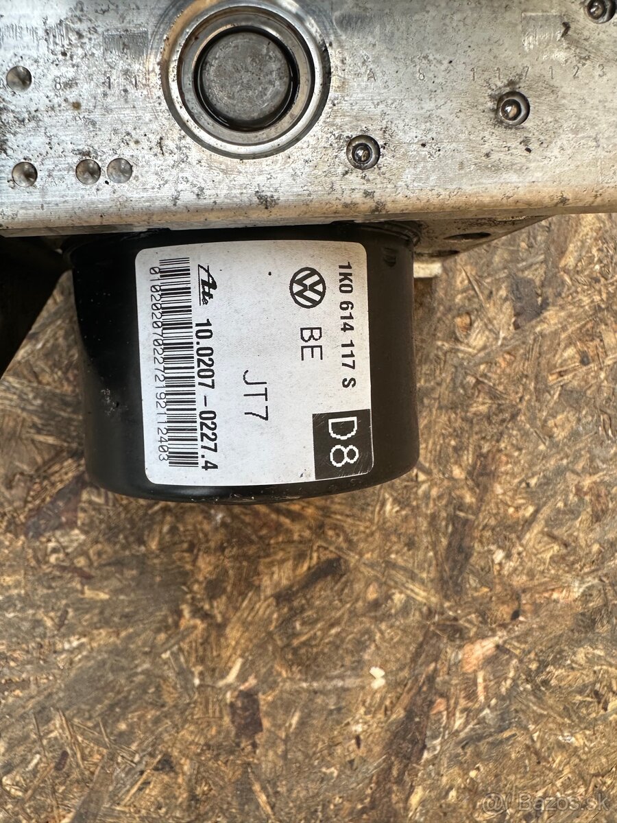 ABS kocka 1K0 614 117 S - 3