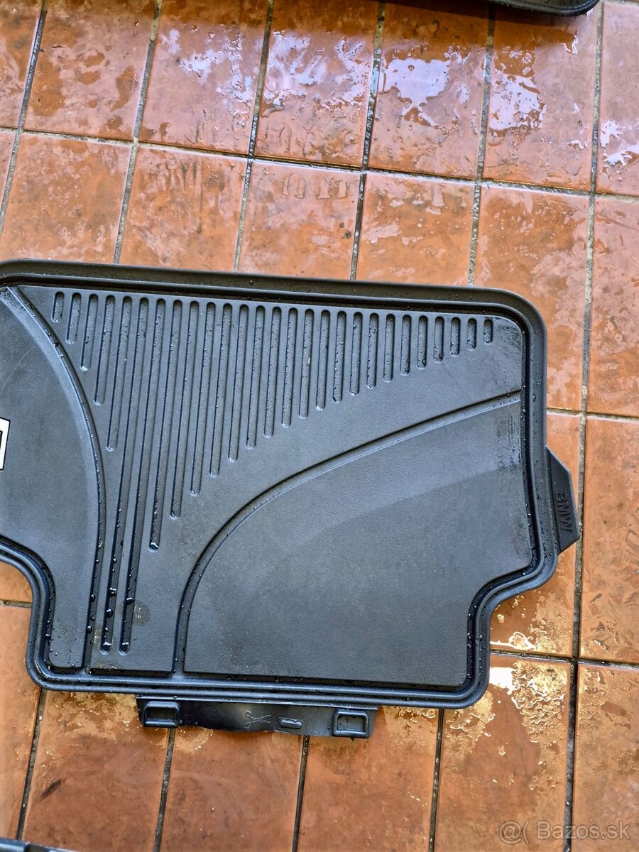 GUMENÉ ROHOŽE BMW G21 TOURING - 3