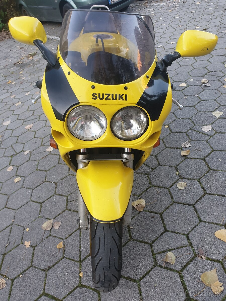 Suzuki gsx750r - 3