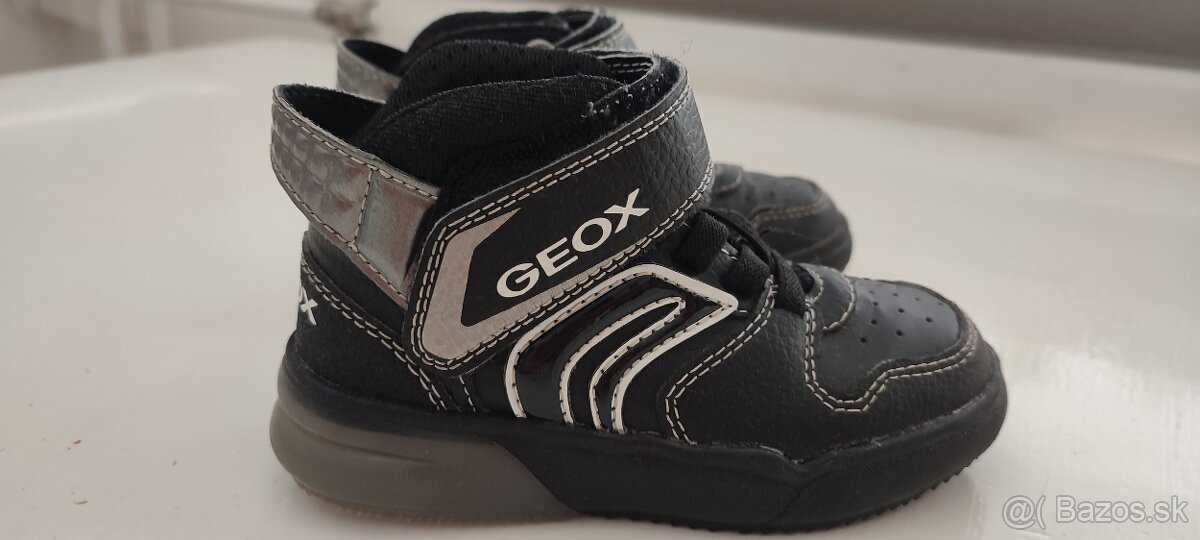 Prechodné blikajúce tenisky Geox 25 - 3
