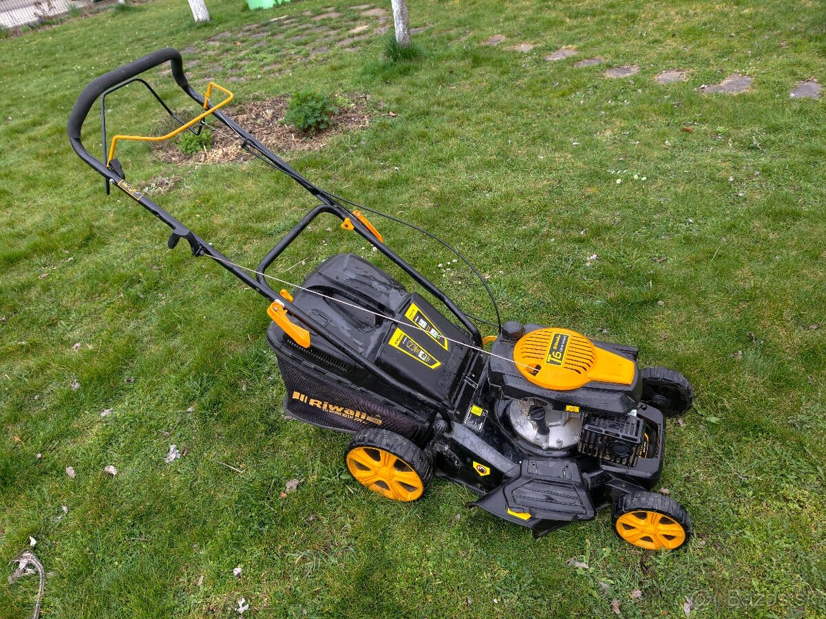 Benzinova kosačka Riwall 4735 s pohonom - 3