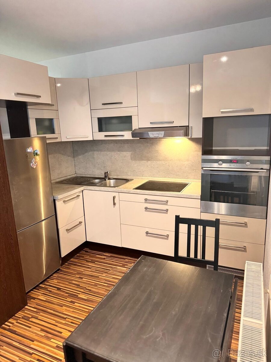 2 izb byt BA Petržalka NOVOSTAVBA - 3