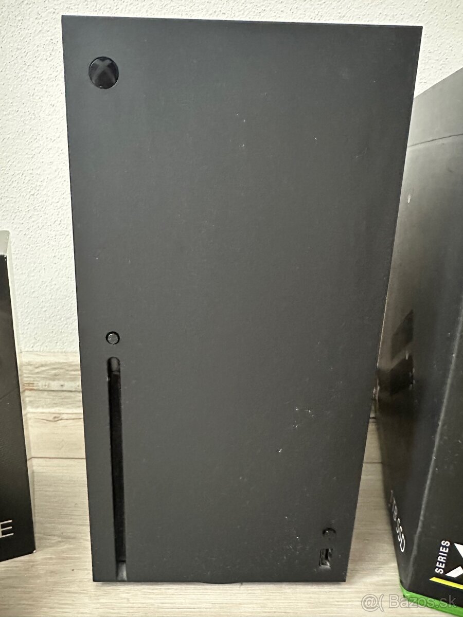 XBOX SERIES X 1TB SSD - 3