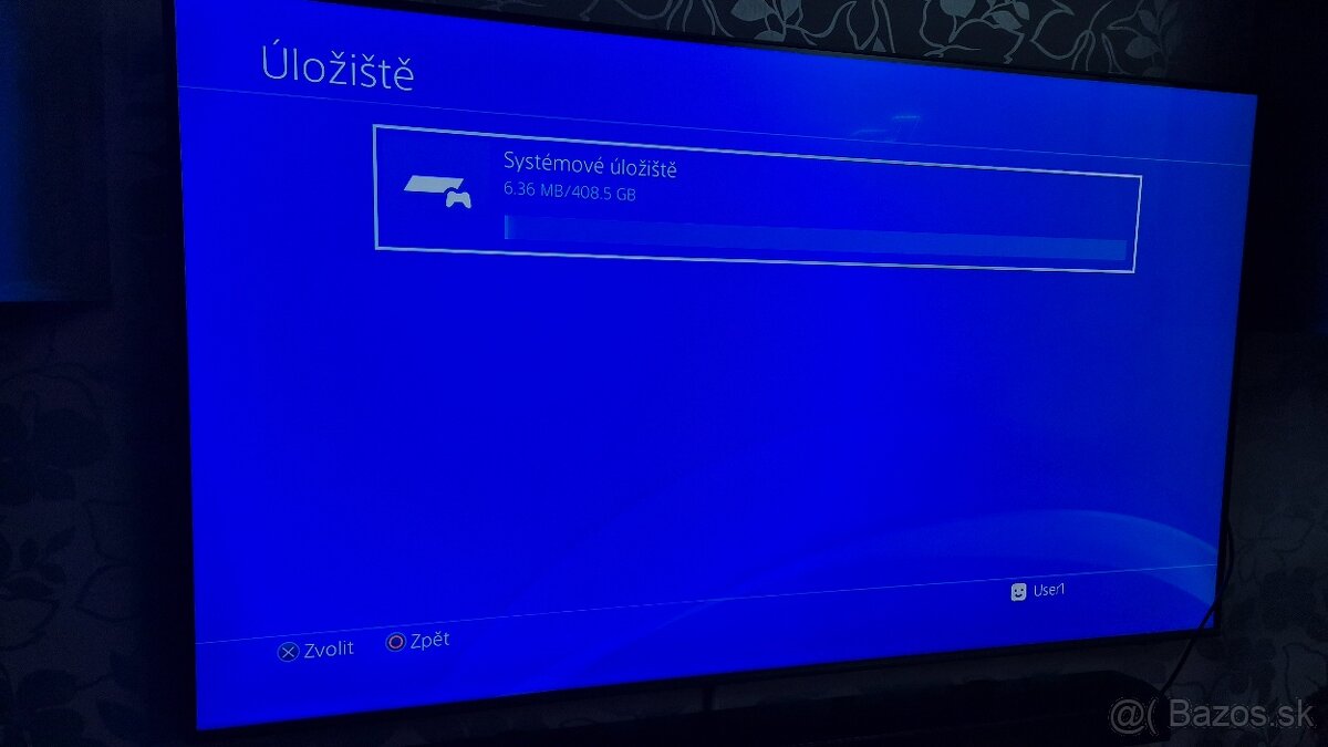 PlayStation 4 Slim 500GB - 3