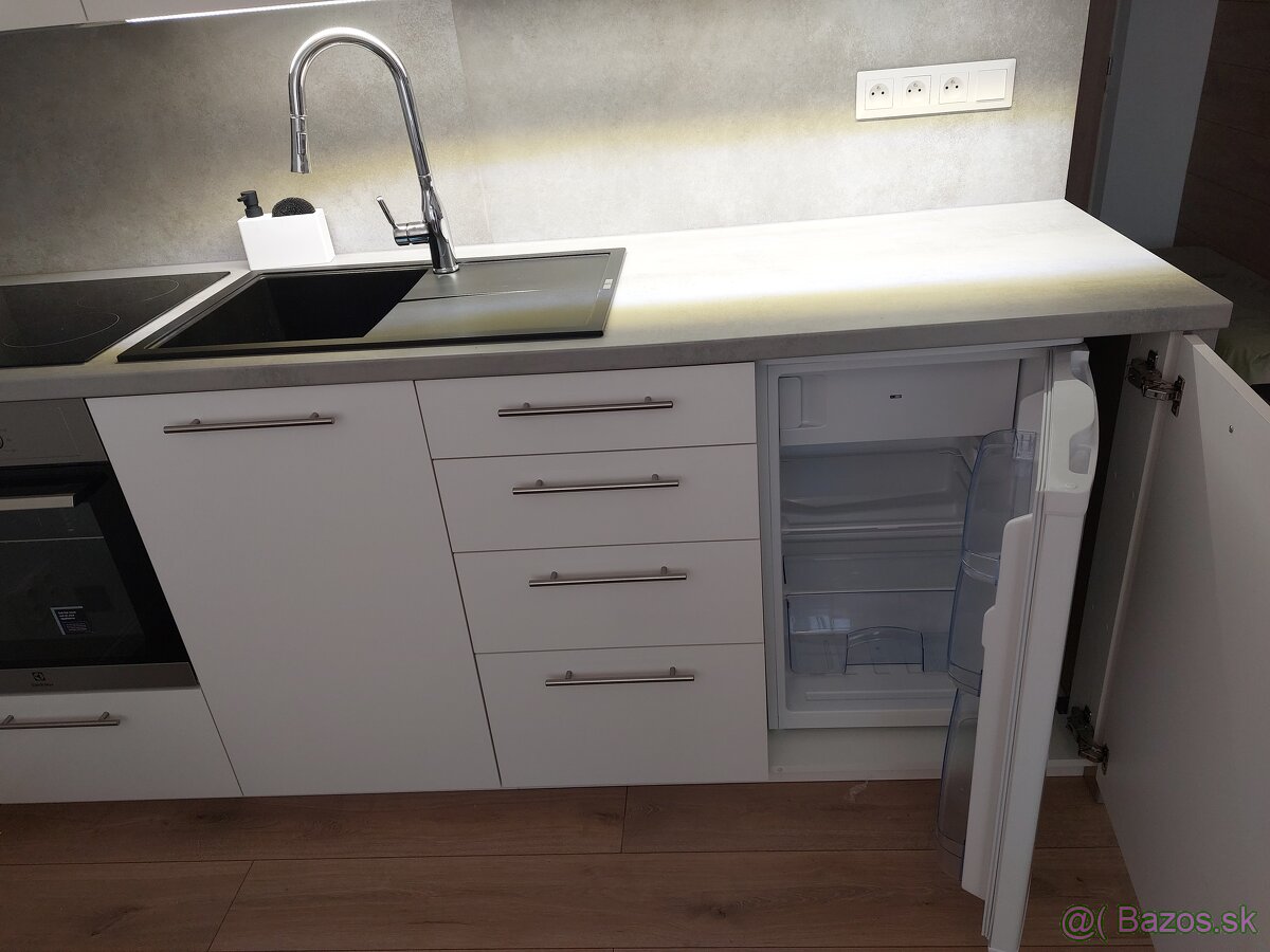 Prenájom (garsonka) - 3