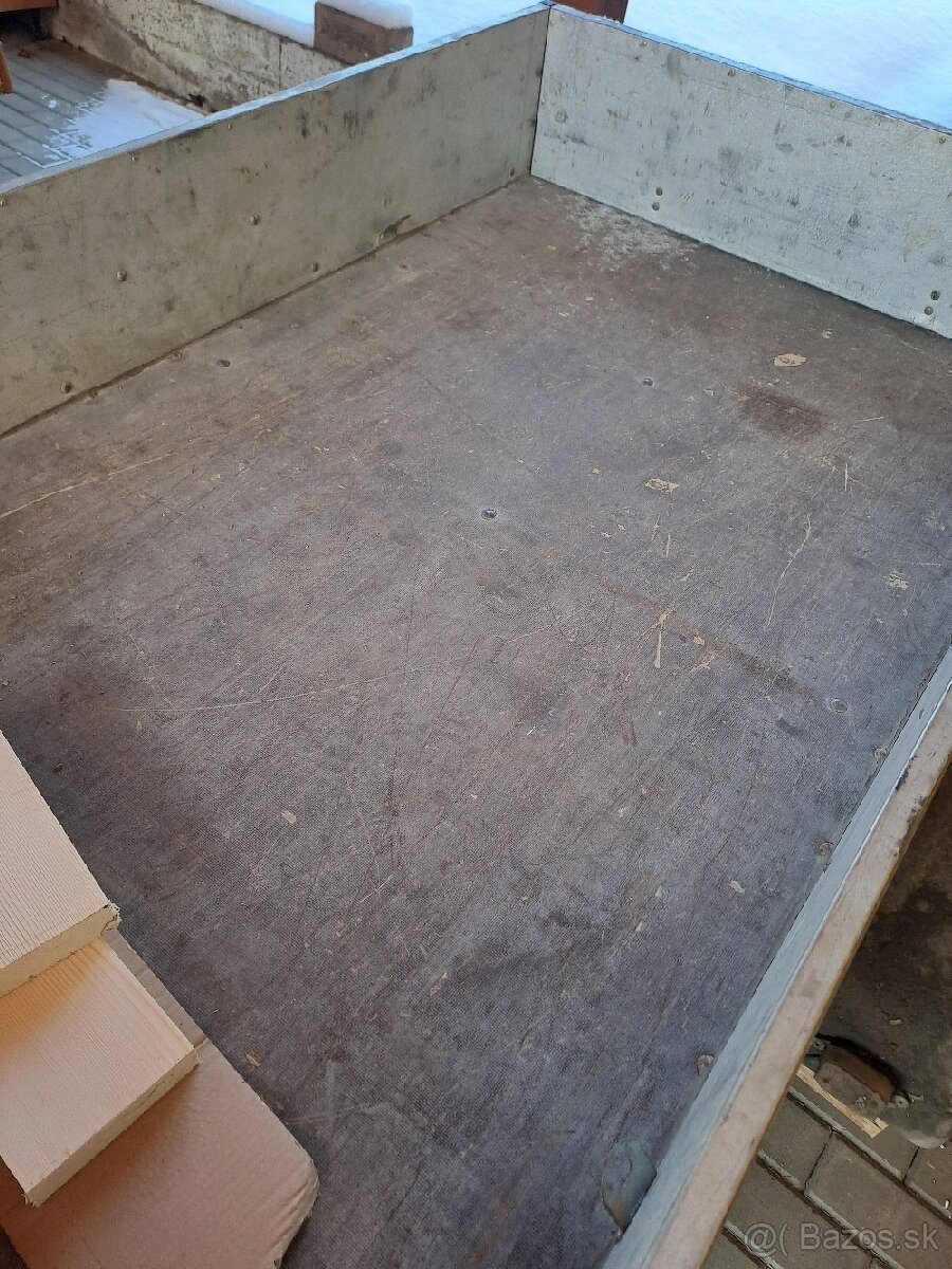 Prívesný vozík - 3