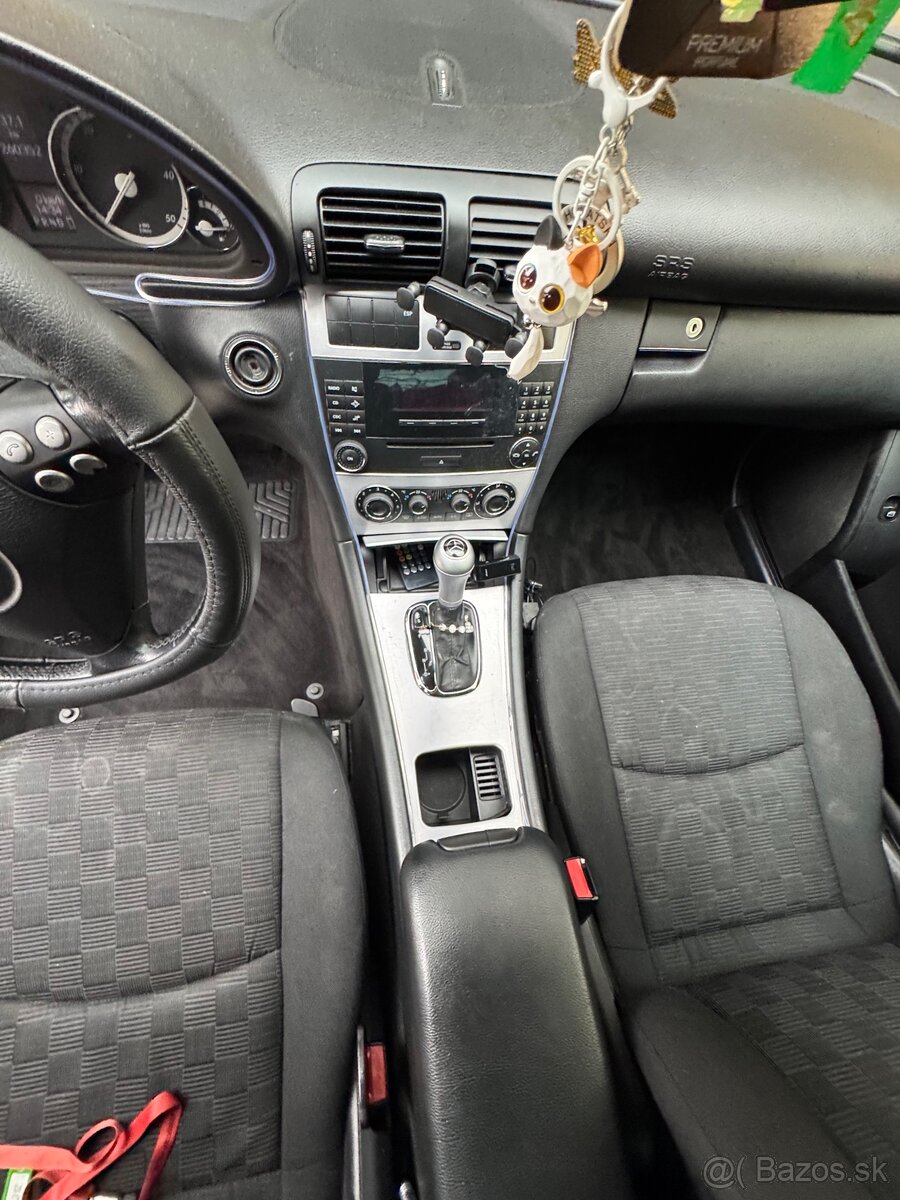 Mercedes-Benz C220 W203 - 3