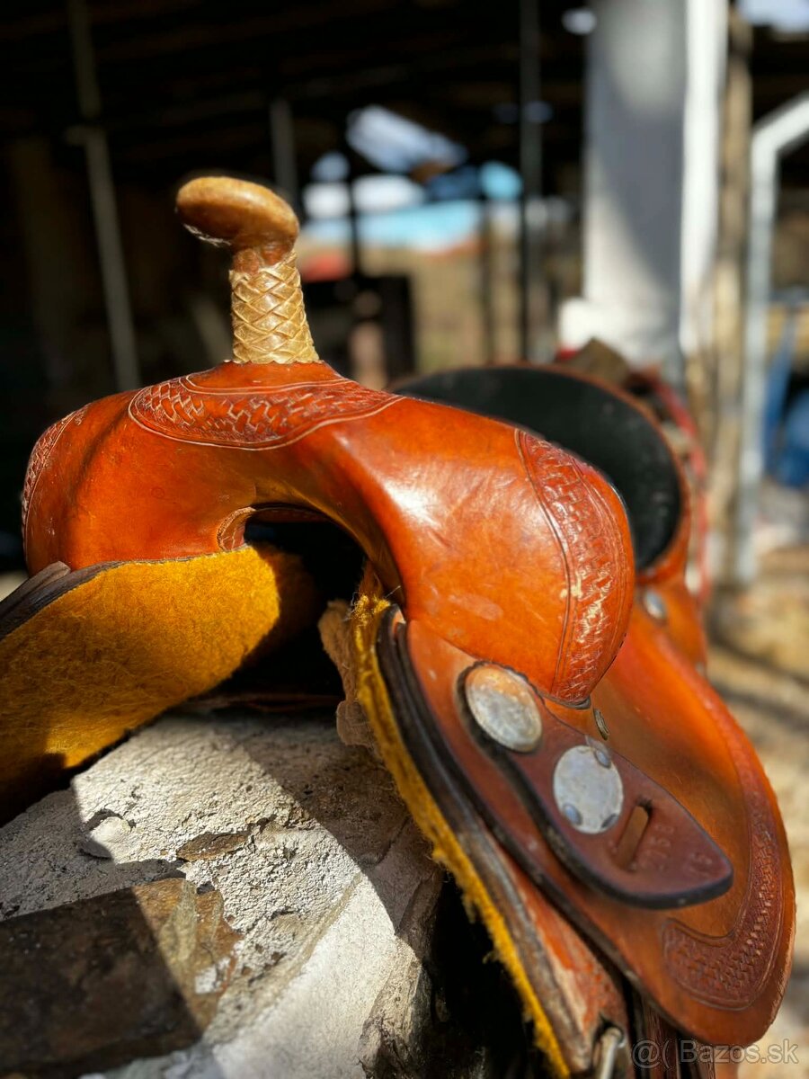 Westernove sedlo v type berrel - 3