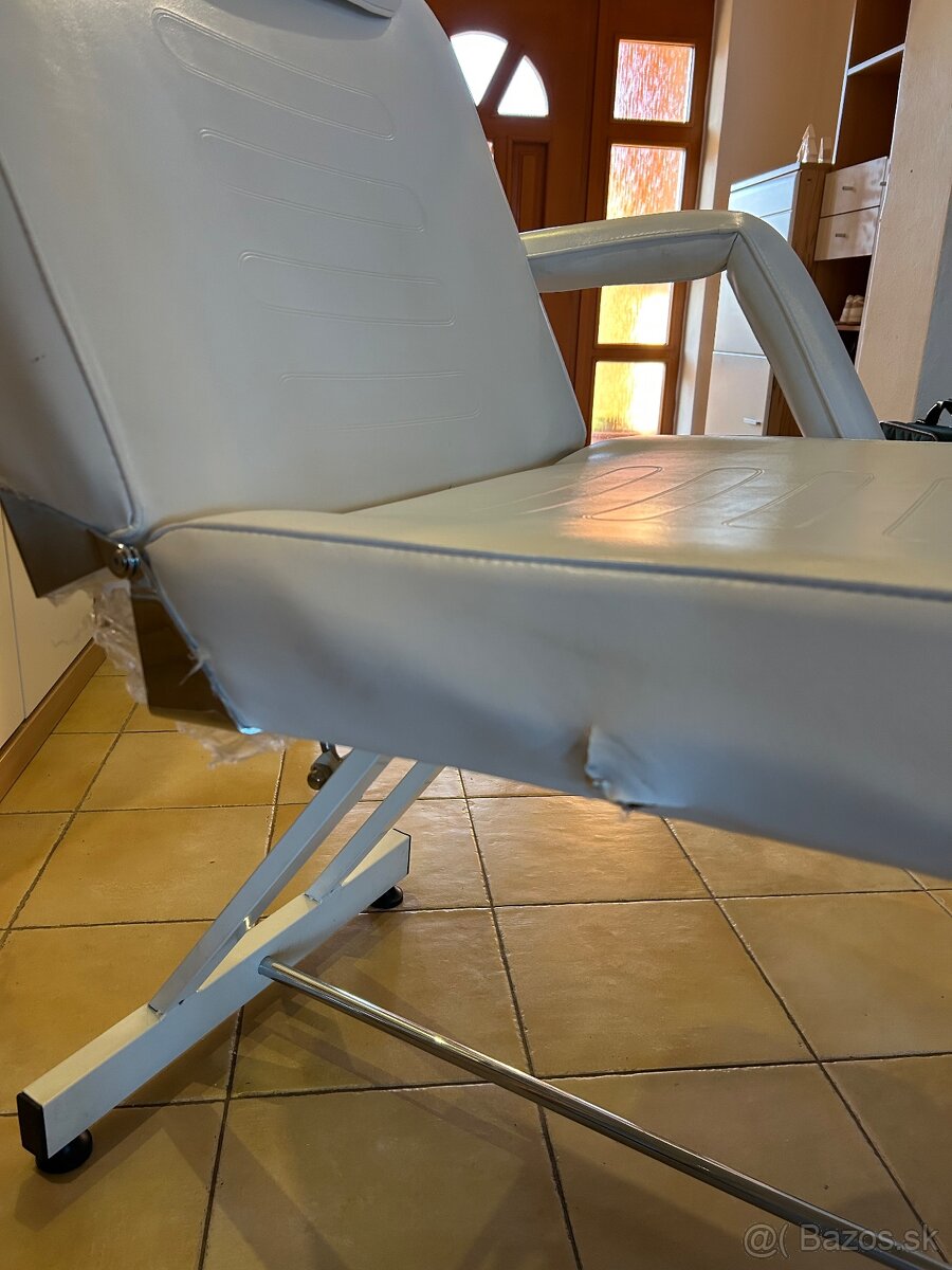 Kozmetické/ masážne kreslo - 3