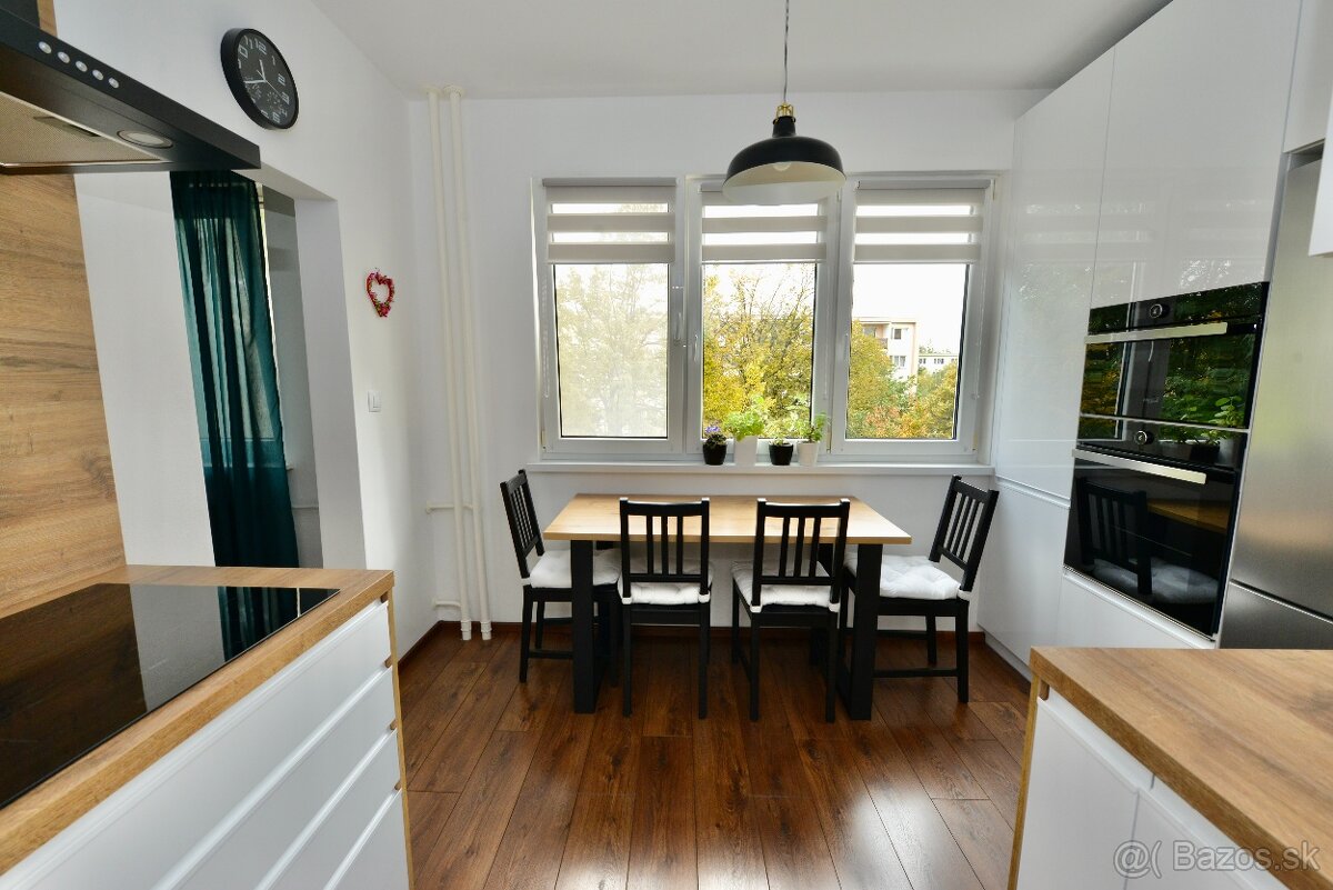 NA PREDAJ - 3-izbový byt, Sokolovská ulica - 3