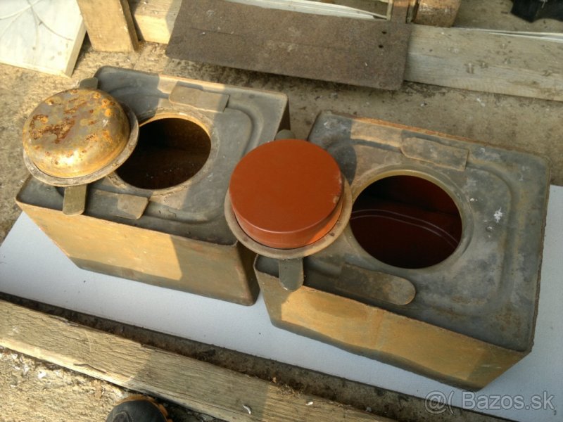 Vojenské plechové bedničky,krabice 2. - 3