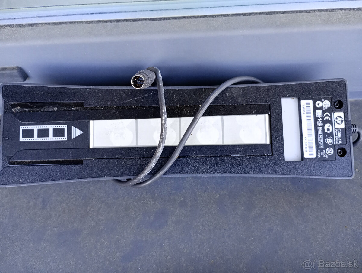 Predám 3,5" A:mechaniky a čítačku kariet SD/MMC, ScanJet - 3