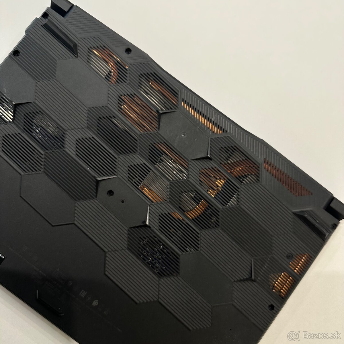 TOP herný set: MSI Katana 15 (RTX 4070) + Razer/MSI doplnky - 3