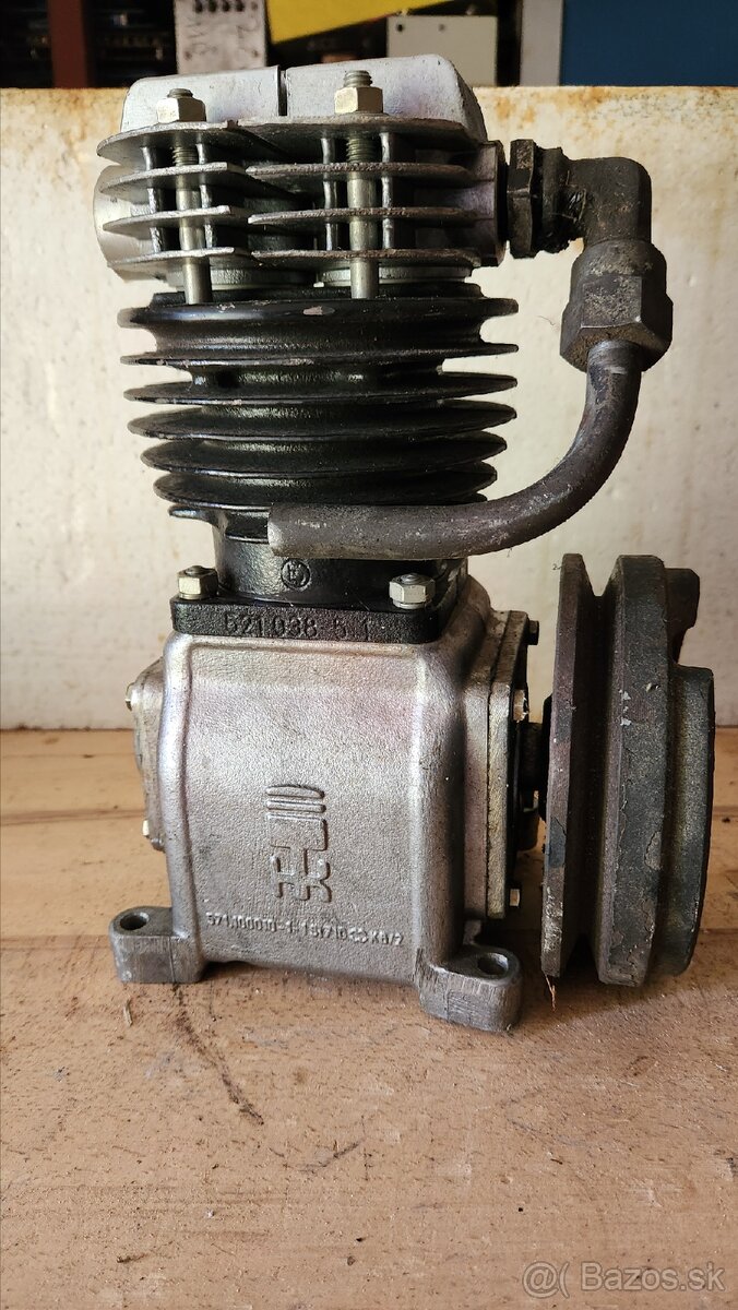 VEB Harzer Kompressorenwerk HS 1-40/70 - 3