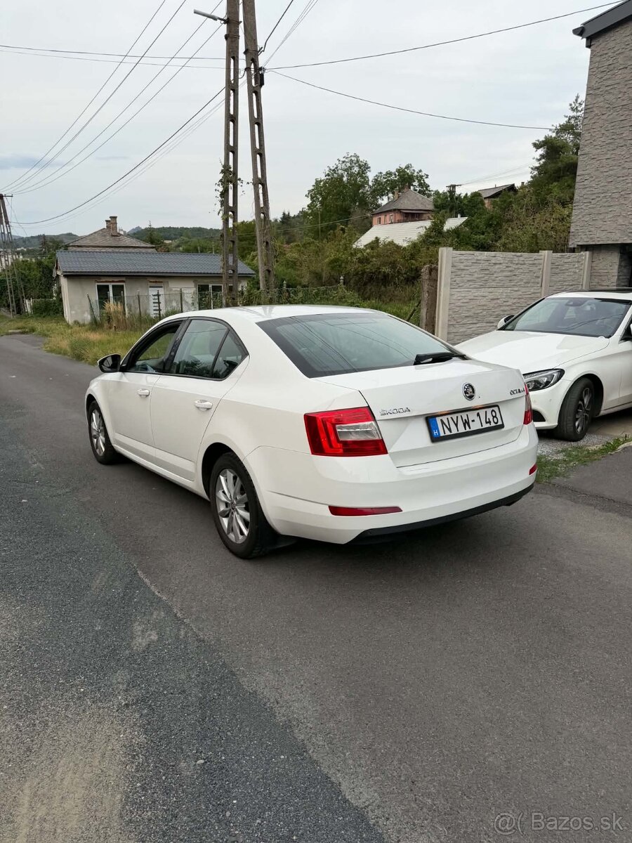 Skoda Octavia - 3
