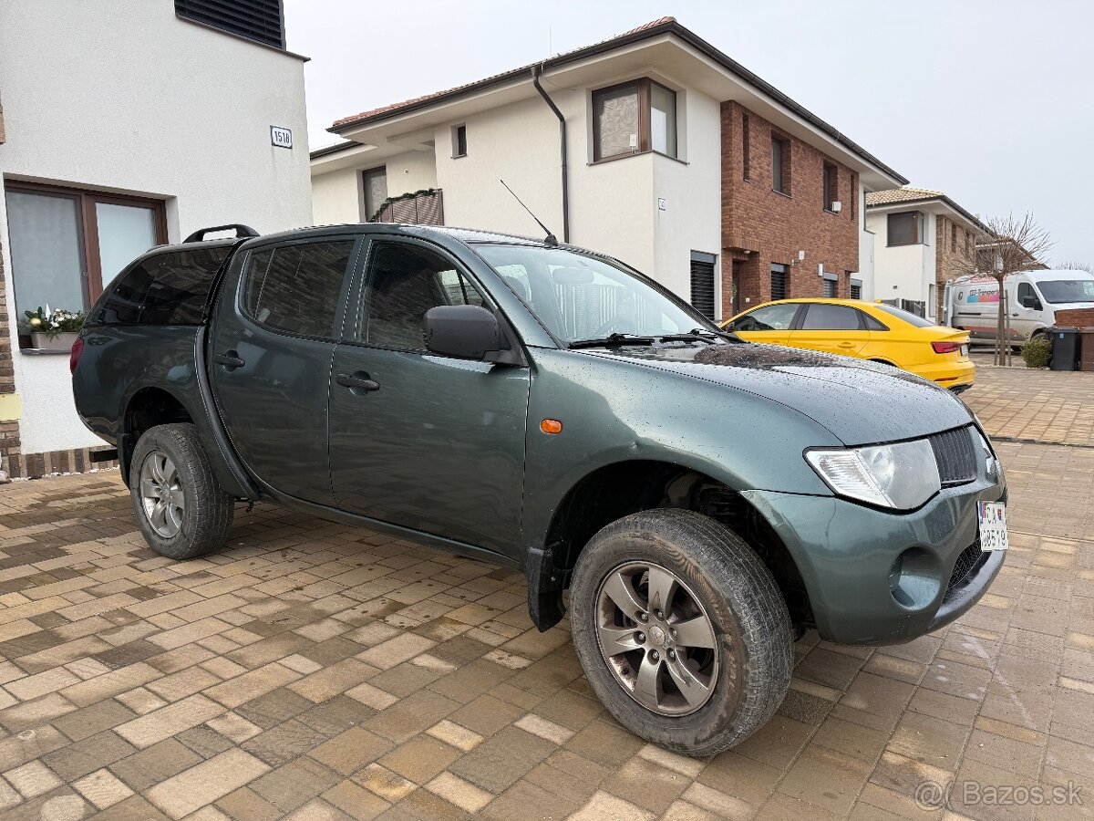 MITSUBISHI L200 2.5D 2009 4X4 + FUNKČNÁ UZÁVIERKA - 3