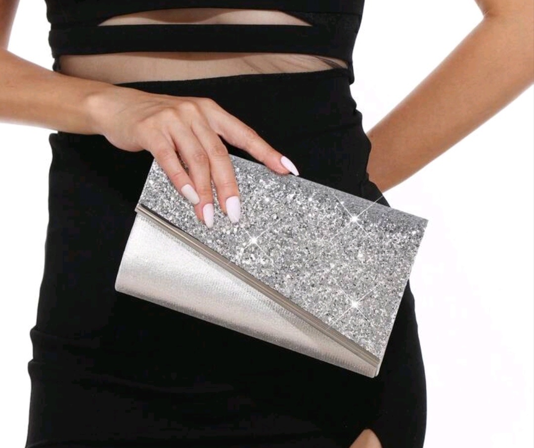 Strieborná kabelka plesová - 3