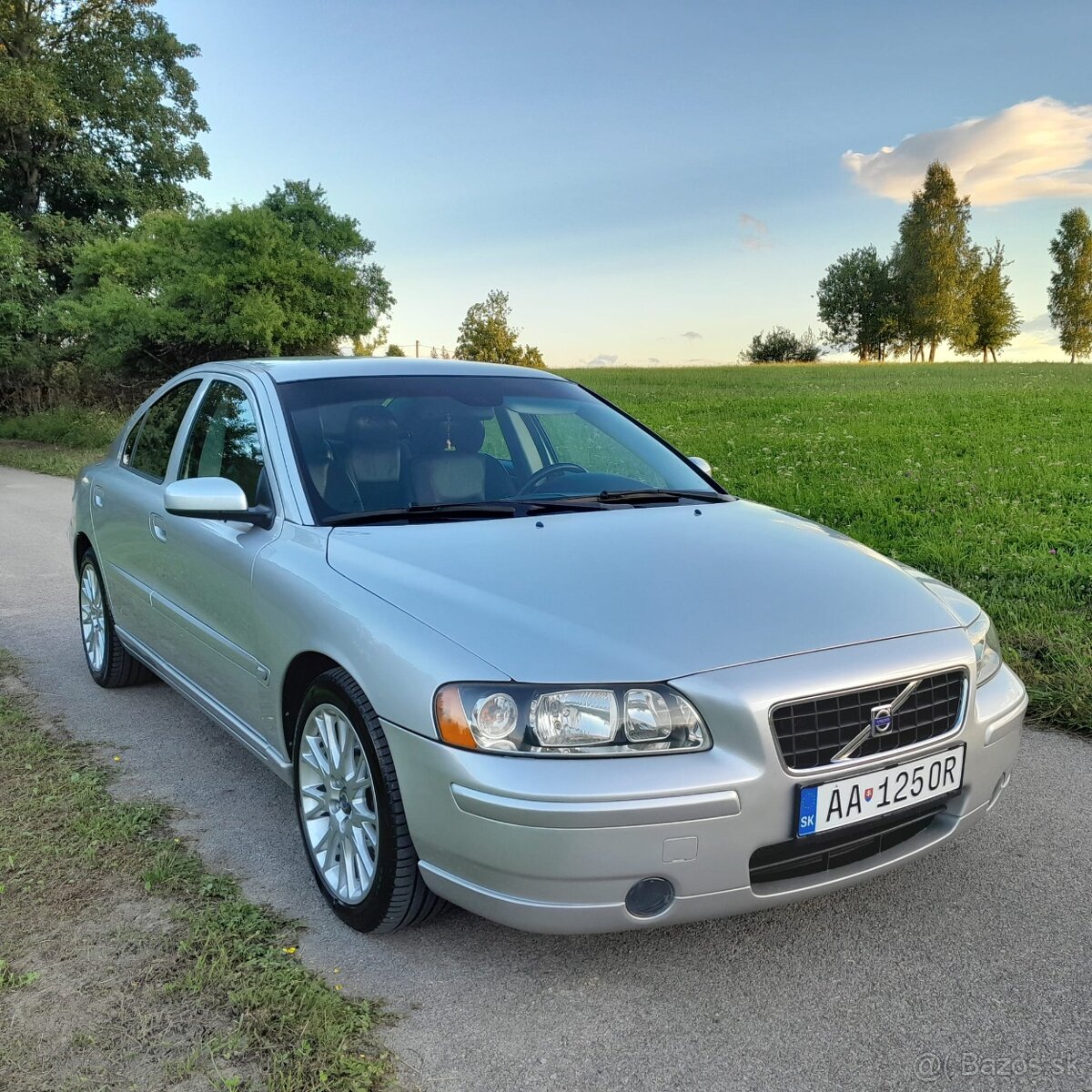 VOLVO S60 2.4 D MOMENTUM - 3