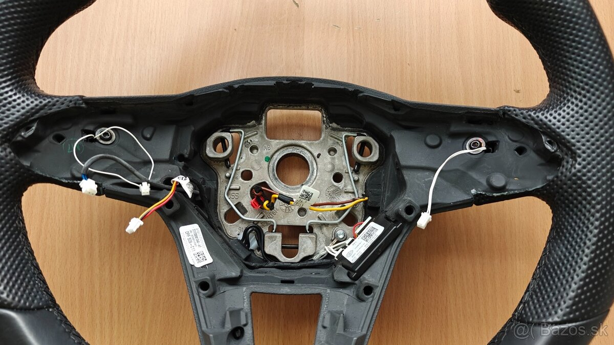 Volkswagen volant - 3