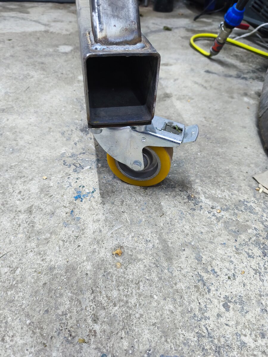 Portalovy žeriav - 3