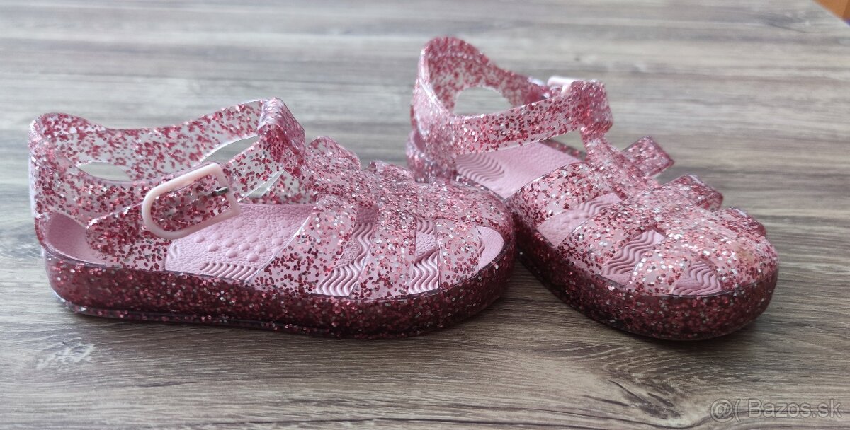 Dievčenské sandálky veľ. 24 - 3