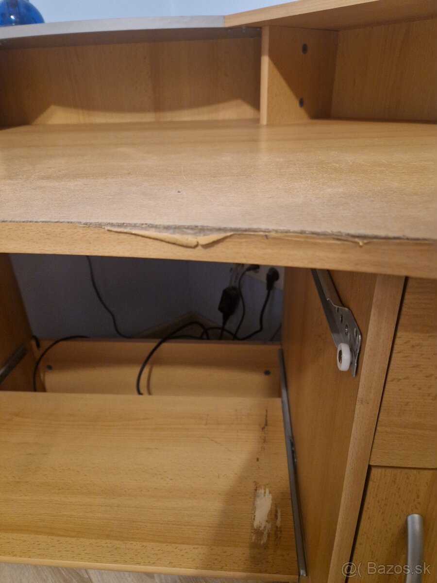Rohový stôl - 3