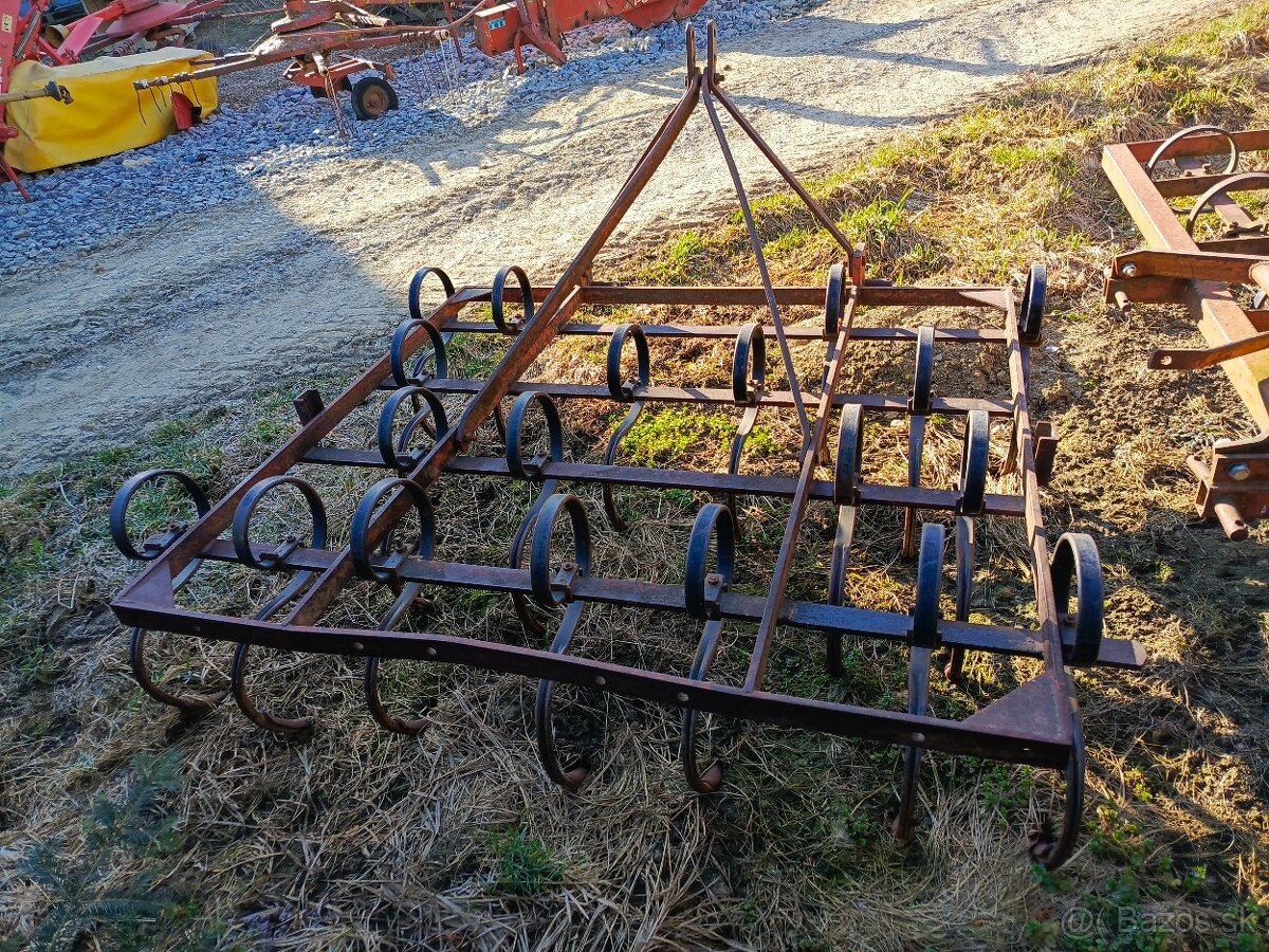 Predám kultivator a perá na kultivátory - 3