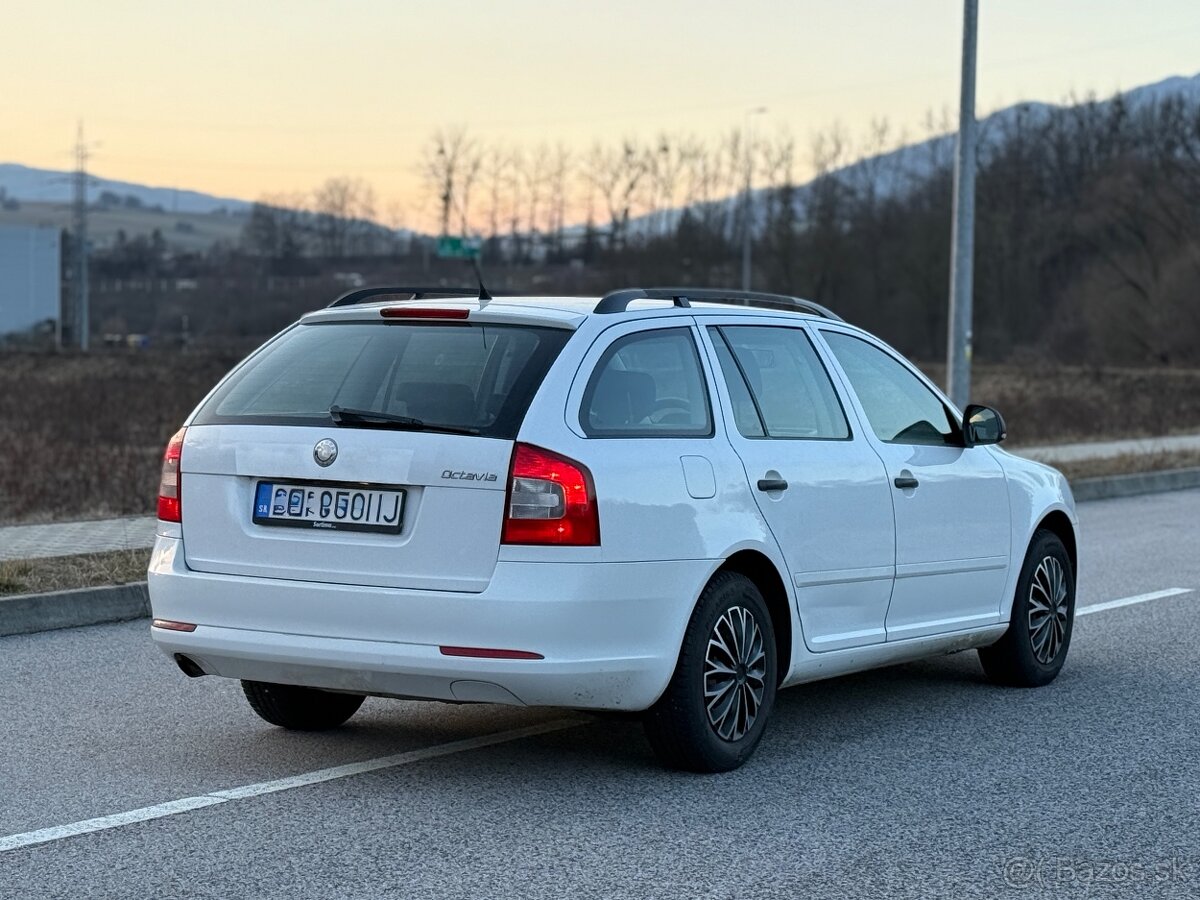 Škoda Octavia Facelift 1.6tdi 2011 - 3