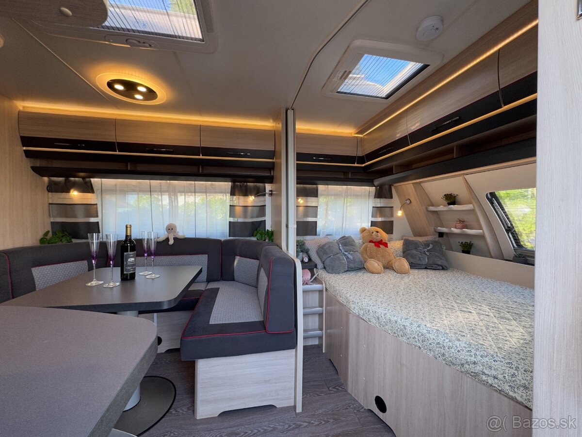 Hobby 545 KMF De Luxe Edition Klima, Markiza, Solar 380W - 3