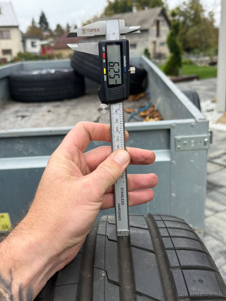 225/40 R19 Hankook, Pirelli - 3