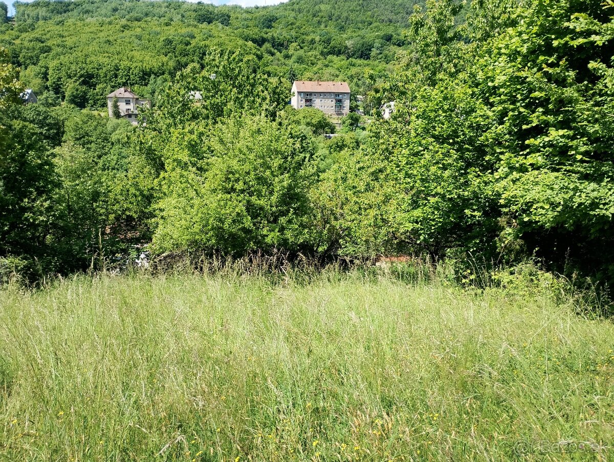 Dom vhodný na chalupu pod horou v okrese Poltár. - 3