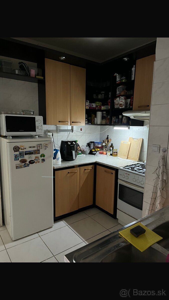 Prenajmem izbu - sidl. KVP - 3