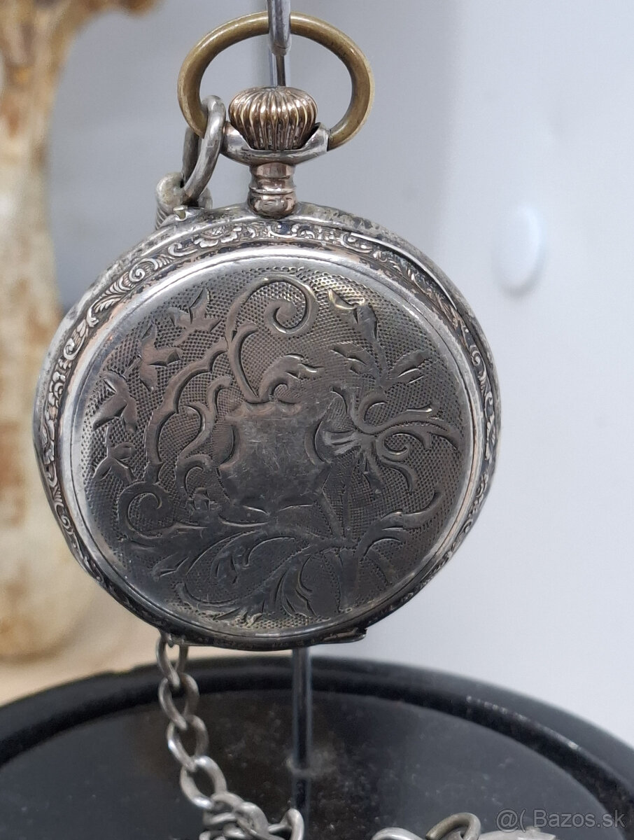 Predám funkčné starožitné strieborné vreckové hodinky so str - 3