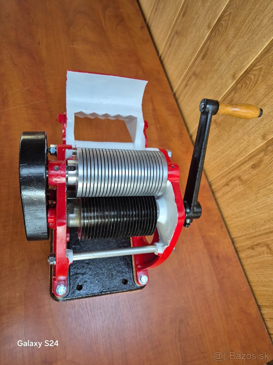 Strojček na rezance, cestoviny - 3