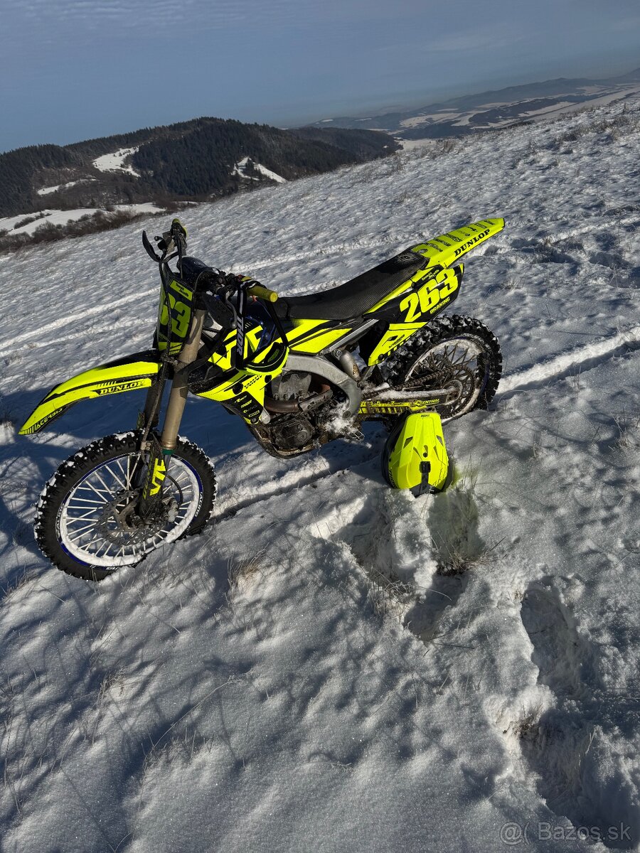 Yamaha YZF 450 - 3