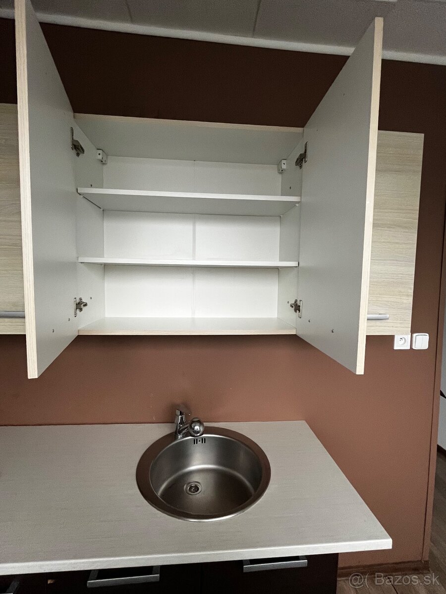 Predám kuchynskú linku - 3