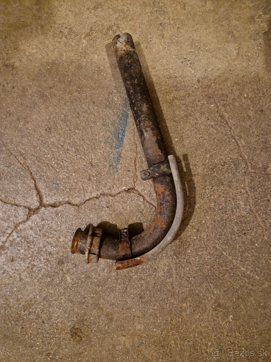 Výfuk na malotraktor Fortschritt E930 - 3