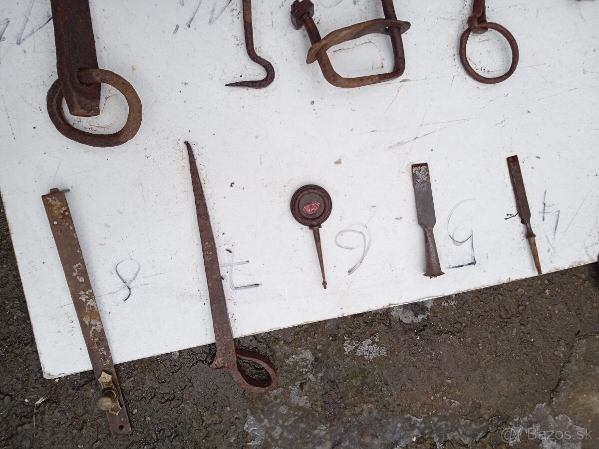 Staré drobnosti na dekoráciu - 3